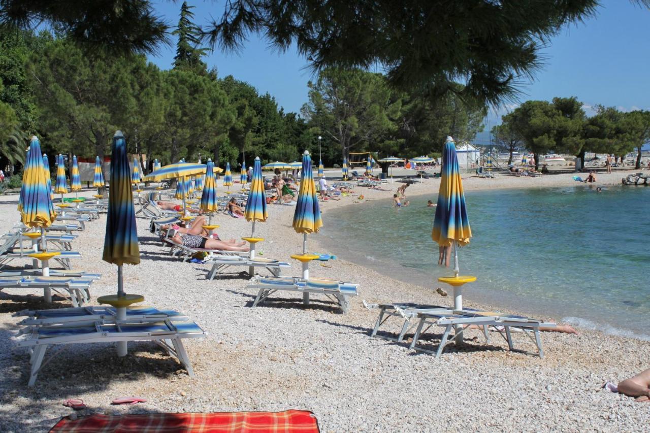 Apartments And Rooms With Parking Space Crikvenica - 19125 外观 照片
