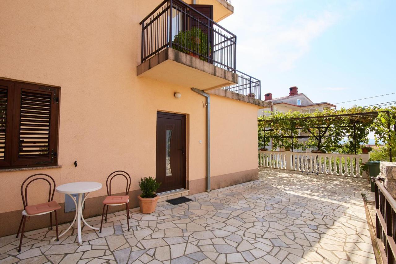 Apartments And Rooms With Parking Space Crikvenica - 19125 外观 照片